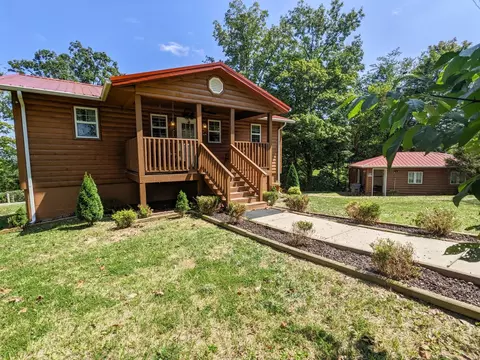 1620 College Hill Rd, Waco, KY 40385