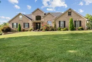3042 Iroquois Trail Trl, Richmond, KY 40475