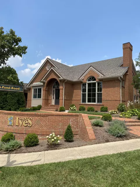 1800 St Ives Cir, Lexington, KY 40502