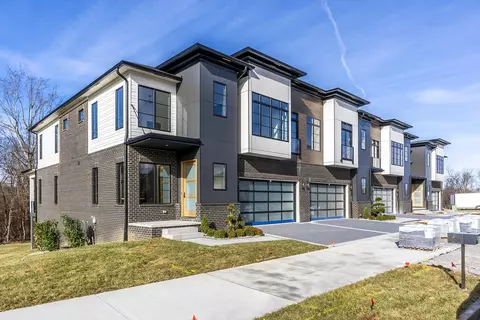 2424 Flying Ebony Dr, Lexington, KY 40509