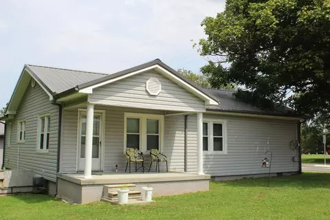 1102 Winchester Ave, Middlesboro, KY 40965