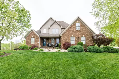 313 Carriage Hill Ct, Richmond, KY 40475