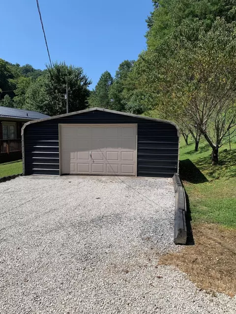 598 Open Fork Rd, David, KY 41616 photo 9