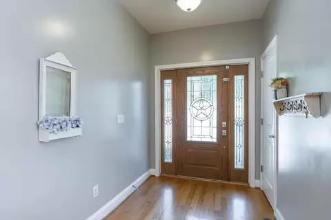 2012 Deerfield Ln, Richmond, KY 40475 photo 4
