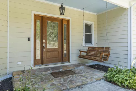 2012 Deerfield Ln, Richmond, KY 40475 photo 3
