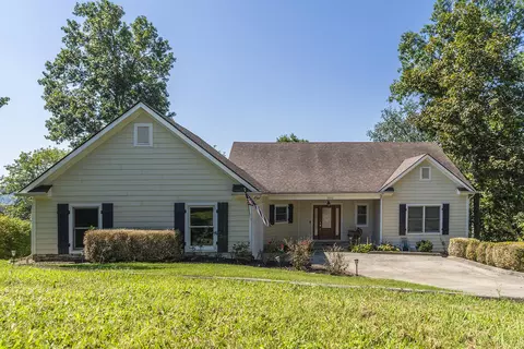 2012 Deerfield Ln, Richmond, KY 40475 photo 1