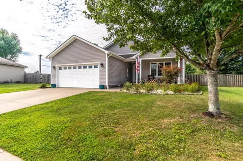 419 Pepper Dr, Berea, KY 40403 photo 1