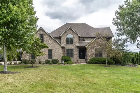 176 Bourbon Acres Rd, Paris, KY 40361