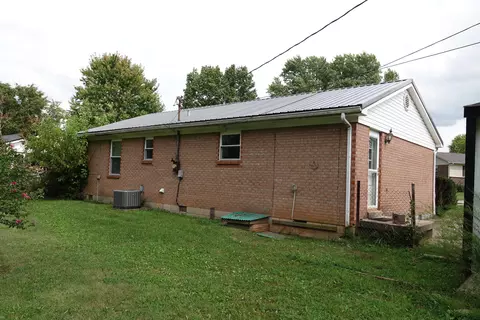 1909 Primrose Path, Paris, KY 40361 photo 3