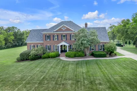 121 Concord Trl, Nicholasville, KY 40356
