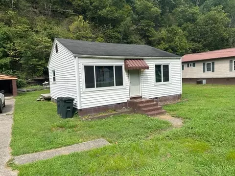 16464 Ky Rt 122, Hi Hat, KY 41636