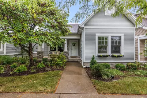 148 Towne Center Dr, Lexington, KY 40511