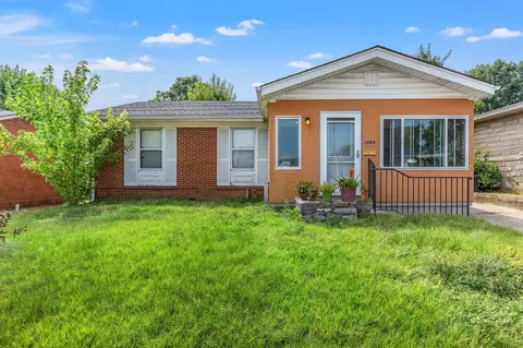 1009 St Martins Ave, Lexington, KY 40511