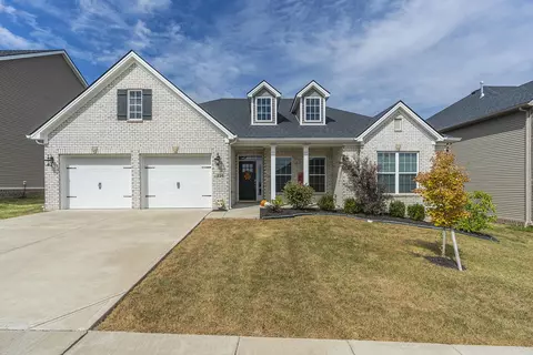 236 Blackthorn Dr, Nicholasville, KY 40356
