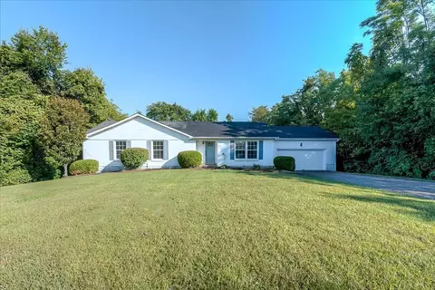 1008 Blackoak Dr, Frankfort, KY 40601