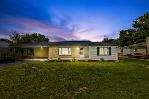 106 Deblynn Ct, Mount Sterling, KY 40353