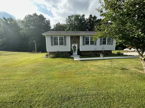 182 Clover Field Dr, Corbin, KY 40701