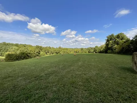 9999 Wonderful Ln, Owingsville, KY 40360