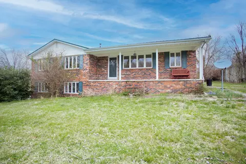 3802 Paint Cr Rd, Stanton, KY 40380