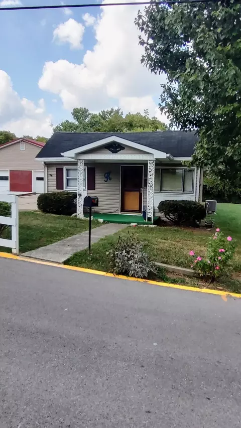 24 Spring St, Winchester, KY 40391