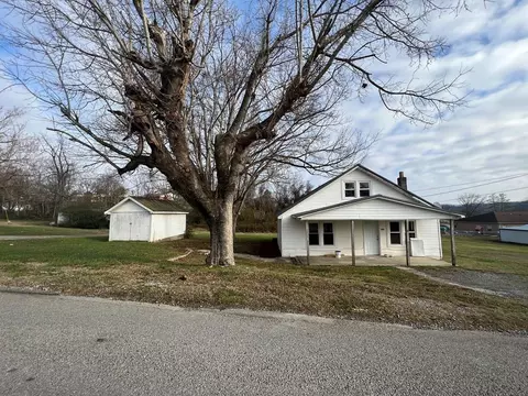 302 Oakland St, Burkesville, KY 42717