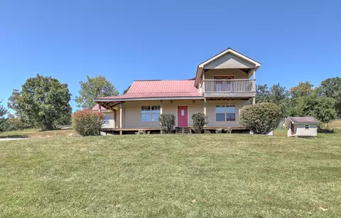 522 Reynolds Rd, East Bernstadt, KY 40729
