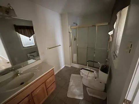 405 Fair St, Liberty, KY 42539 photo 4
