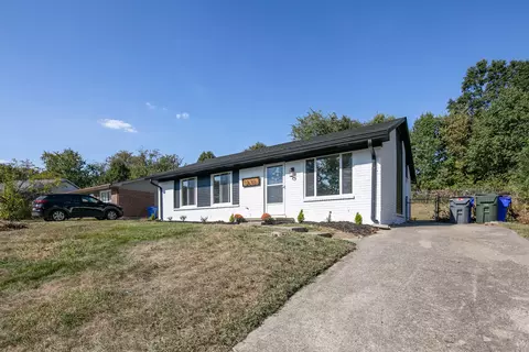 1656 Brentmoor Dr, Lexington, KY 40515