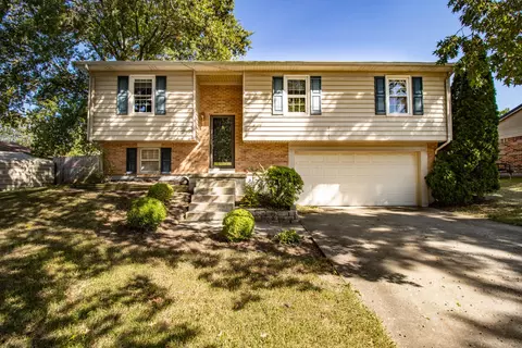 2226 Redbud Ln, Paris, KY 40361