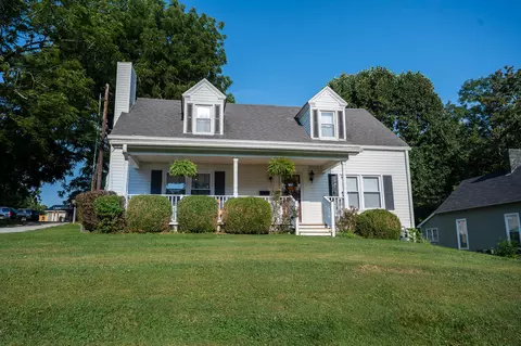 210 Antwerp Ave, Mount Sterling, KY 40353