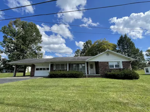 895 Hwy 11, Beattyville, KY 41311