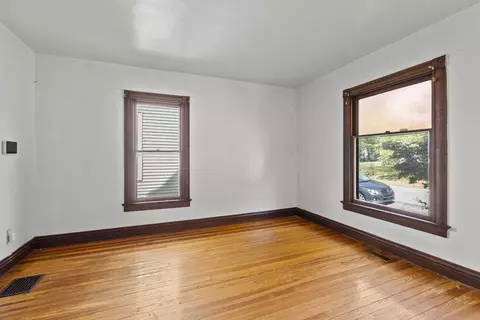 210 Bourbon St, Georgetown, KY 40324 photo 5