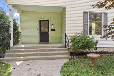 210 Bourbon St, Georgetown, KY 40324 photo 2