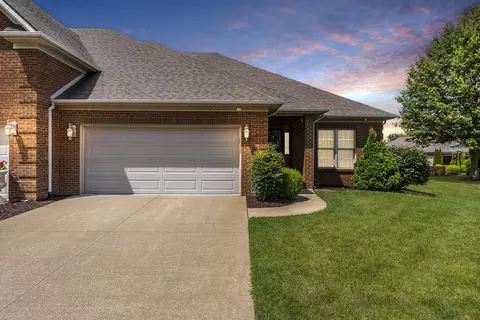 221 Clairmont Dr, Richmond, KY 40475