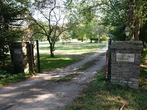 387 Chambers St, Paris, KY 40361