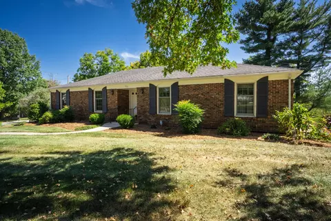 317 Highpoint Ct, Frankfort, KY 40601