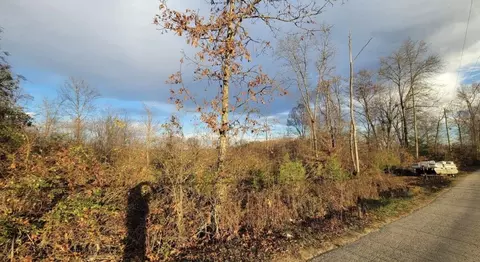 999 Drew Dr, Williamsburg, KY 40769