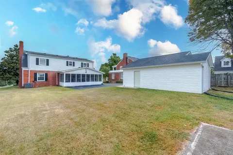323 W Maple Ave, Lancaster, KY 40444 photo 43