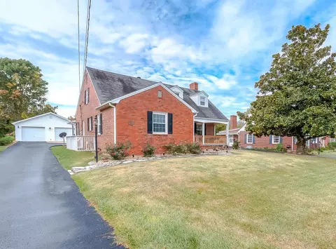 323 W Maple Ave, Lancaster, KY 40444 photo 42
