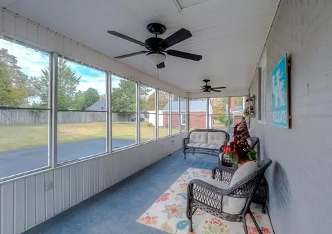323 W Maple Ave, Lancaster, KY 40444 photo 44