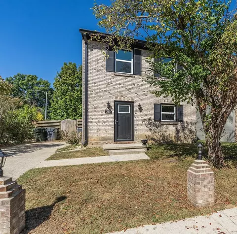 1465 Deer Lake Cir, Lexington, KY 40515