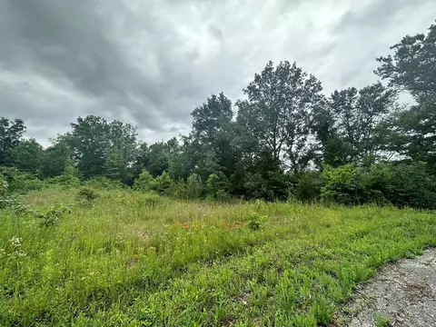 066 Beauchamp Rd, Burkesville, KY 42717