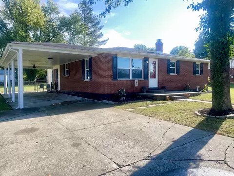 202 Rockcastle St, Berea, KY 40403 photo 3
