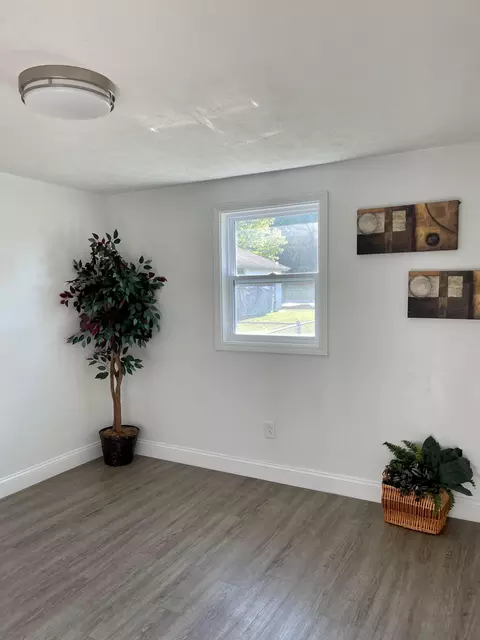 202 Rockcastle St, Berea, KY 40403 photo 11