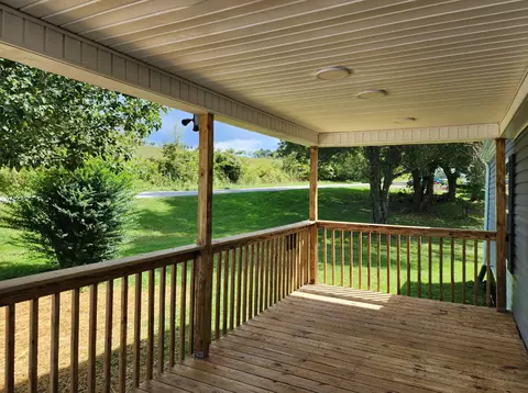 3704 Mildred Rd, Mckee, KY 40447 photo 6