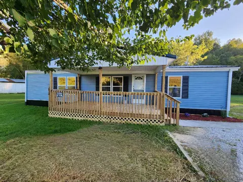 3704 Mildred Rd, Mckee, KY 40447 photo 2