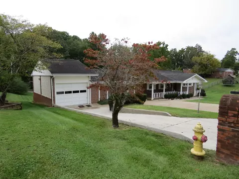 57 Reasor St, Corbin, KY 40701 photo 3