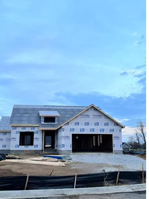 120 Clayber Dr, Nicholasville, KY 40356