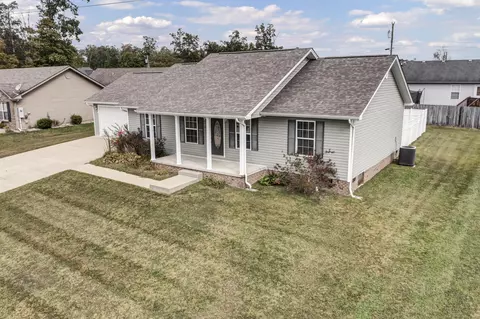 33 Morning Glory Ct, Morehead, KY 40351