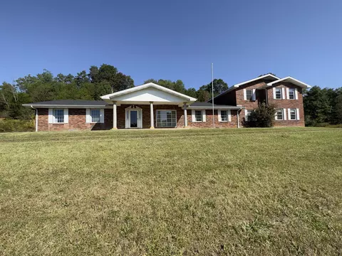 2047 Hwy 421 S, Mckee, KY 40447